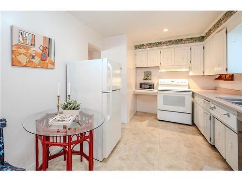 262 John Street, Elora, ON - Indoor Photo Showing Kitchen