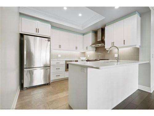 308-1878 Gordon Street, Guelph, ON - Indoor Photo Showing Kitchen With Stainless Steel Kitchen With Upgraded Kitchen