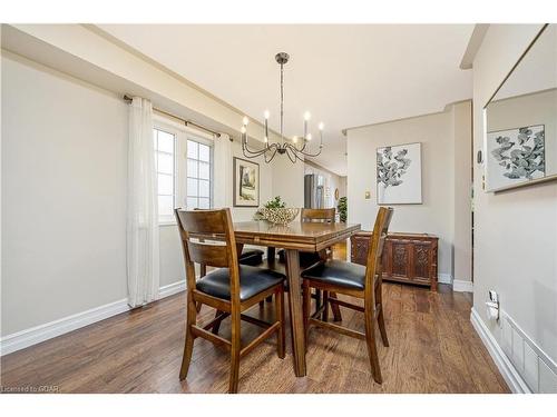 123 Academy Place, Rockwood, ON - Indoor Photo Showing Dining Room