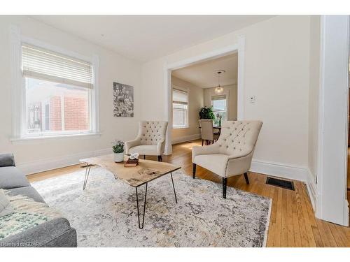 13 Extra Street, Guelph, ON - Indoor Photo Showing Living Room