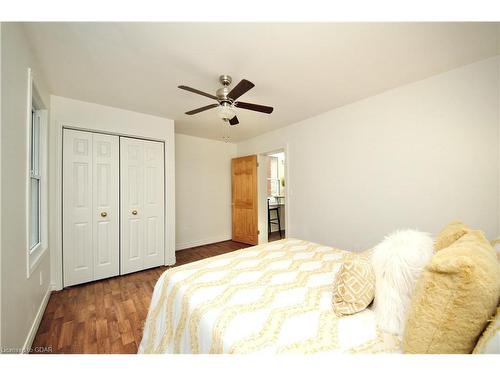 38 Ontario Street, Guelph, ON - Indoor Photo Showing Bedroom