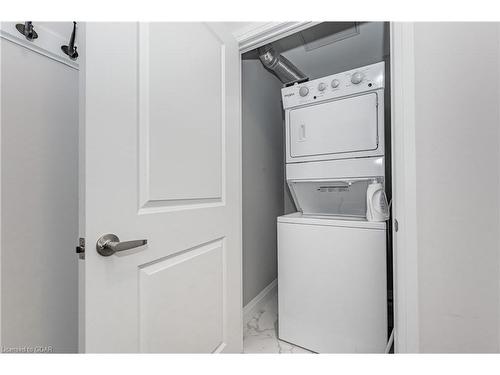 205-332 Gosling Gardens, Guelph, ON - Indoor Photo Showing Laundry Room