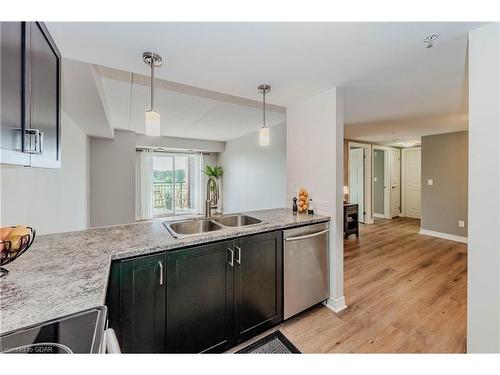 303-103 Westminster Crescent, Fergus, ON - Indoor Photo Showing Kitchen With Double Sink