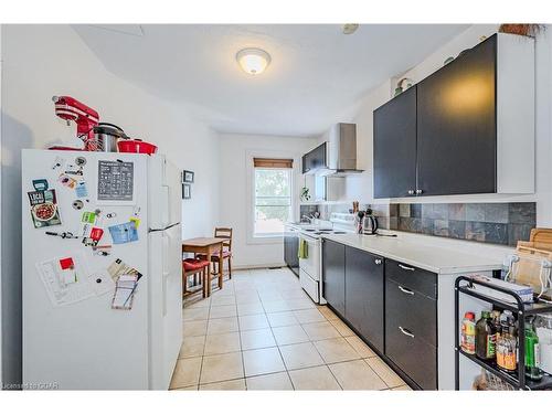 90 Neeve Street, Guelph, ON - Indoor Photo Showing Kitchen