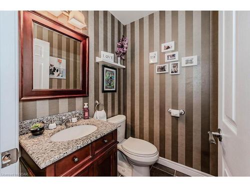 7568 Marden Road, Guelph/Eramosa, ON - Indoor Photo Showing Bathroom