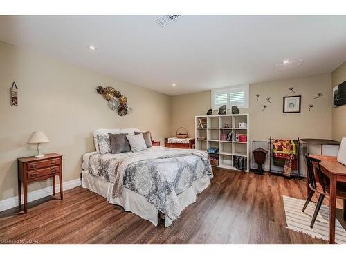 7568 Marden Road, Guelph/Eramosa, ON - Indoor Photo Showing Bedroom