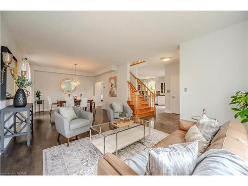 61 Clairfields Drive E, Guelph, ON - Indoor Photo Showing Living Room