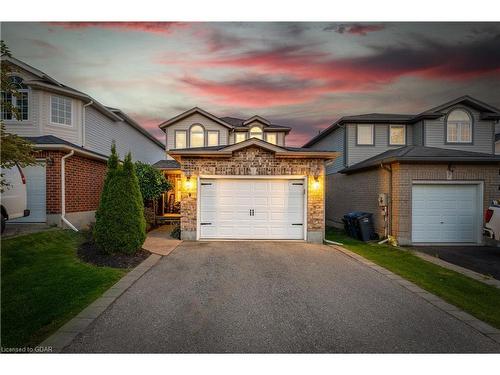 9 Warren Street, Guelph, ON - Outdoor With Facade