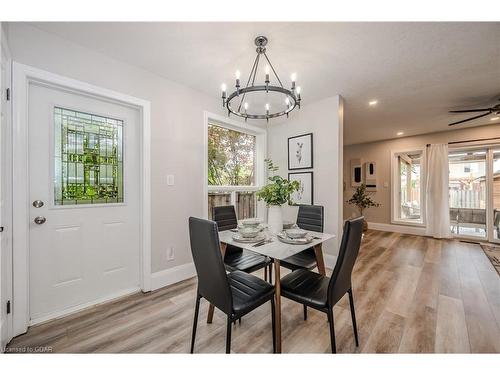 47 Bowen Drive, Guelph, ON - Indoor Photo Showing Dining Room