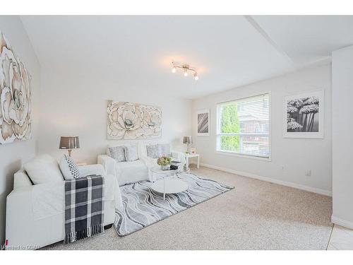 28 Drohan Drive, Guelph, ON - Indoor Photo Showing Bedroom