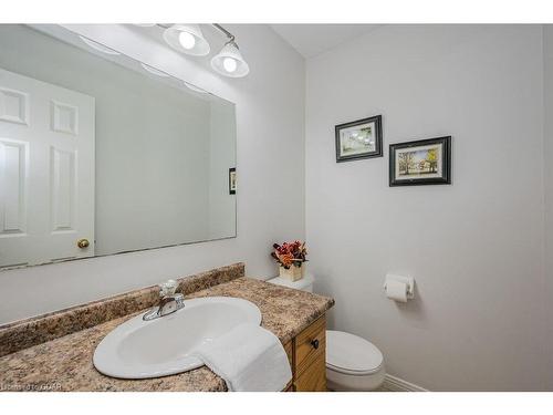 28 Drohan Drive, Guelph, ON - Indoor Photo Showing Bathroom