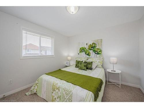 28 Drohan Drive, Guelph, ON - Indoor Photo Showing Bedroom