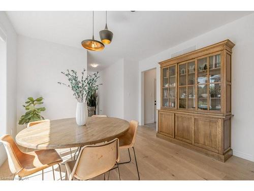 48 Macalister Boulevard, Guelph, ON - Indoor Photo Showing Dining Room