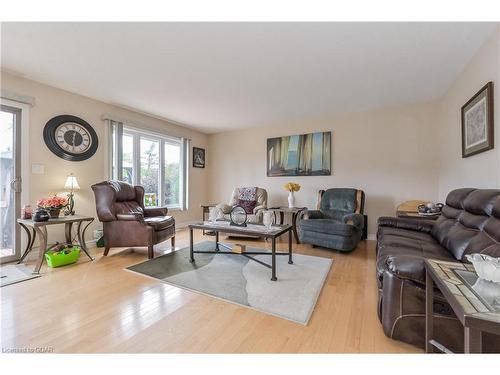 60 Stanley Crescent, Elora, ON - Indoor Photo Showing Living Room