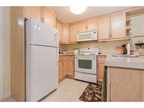 60 Stanley Crescent, Elora, ON - Indoor Photo Showing Kitchen