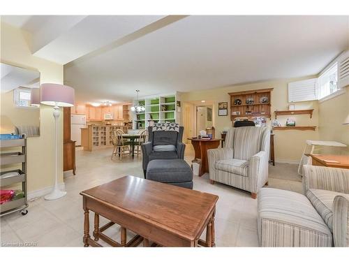 60 Stanley Crescent, Elora, ON - Indoor Photo Showing Living Room