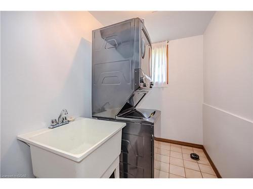 1 Kipling Avenue, Guelph, ON - Indoor Photo Showing Laundry Room