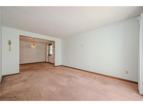 1 Kipling Avenue, Guelph, ON - Indoor Photo Showing Other Room