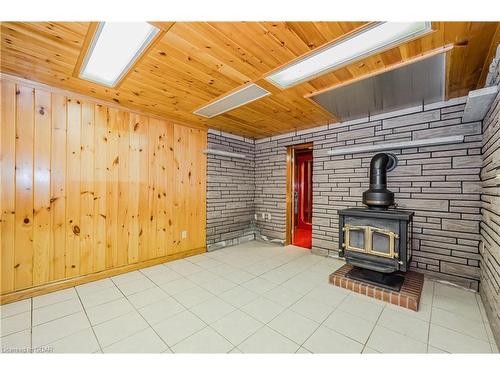 7216 Wellington Rd 124 Road, Guelph/Eramosa, ON - Indoor Photo Showing Other Room With Fireplace