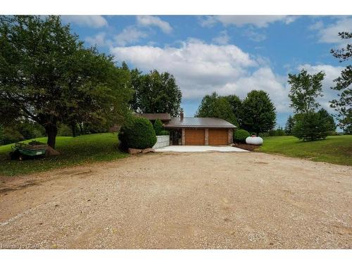 9811 Creek Road, Clifford, ON - Outdoor