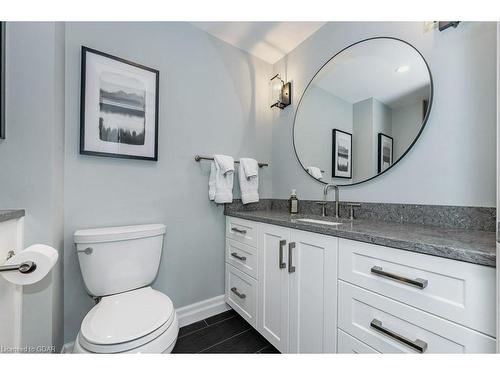 26-941 Gordon Street, Guelph, ON - Indoor Photo Showing Bathroom