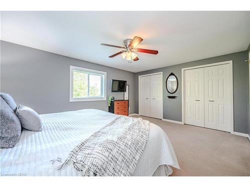 31-31 Schroder Crescent, Guelph, ON - Indoor Photo Showing Bedroom