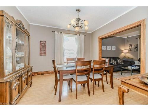 227 Eagle Street S, Cambridge, ON - Indoor Photo Showing Dining Room