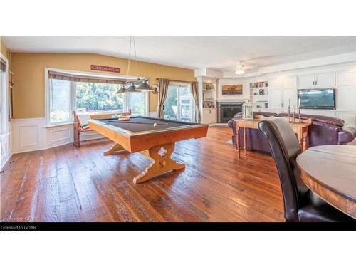 56 Lowes Road, Guelph, ON - Indoor Photo Showing Dining Room