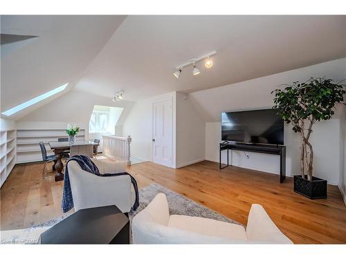 138 Dublin Street N, Guelph, ON - Indoor Photo Showing Dining Room