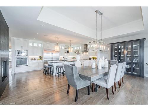 11 Hartfield Drive, Guelph/Eramosa, ON - Indoor Photo Showing Dining Room