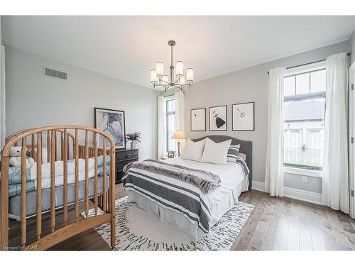 11 Hartfield Drive, Guelph/Eramosa, ON - Indoor Photo Showing Bedroom