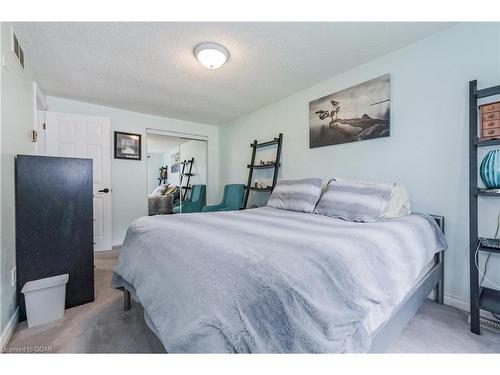 260 Strathallan Street, Centre Wellington, ON - Indoor Photo Showing Bedroom