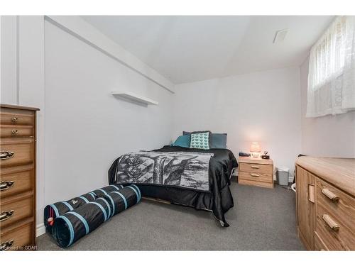 260 Strathallan Street, Centre Wellington, ON - Indoor Photo Showing Bedroom