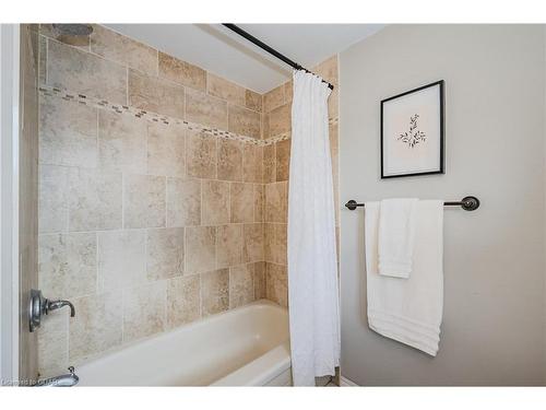 29 Wilson Crescent, Elora, ON - Indoor Photo Showing Bathroom