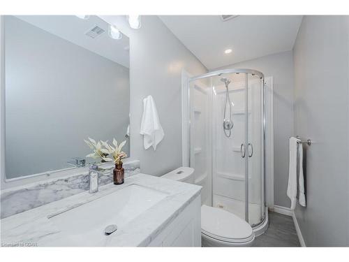 29 Wilson Crescent, Elora, ON - Indoor Photo Showing Bathroom