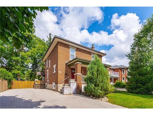 129 Garafraxa Street E, Fergus, ON - Outdoor