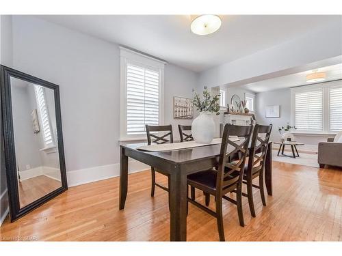 129 Garafraxa Street E, Fergus, ON - Indoor Photo Showing Dining Room