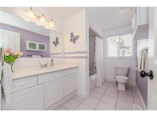 116 Country Club Drive, Cambridge, ON - Indoor Photo Showing Bathroom