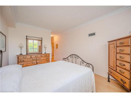 705-1 Lomond Drive, Etobicoke, ON - Indoor Photo Showing Bedroom