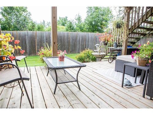 14-31 Schroder Crescent, Guelph, ON - Outdoor With Deck Patio Veranda