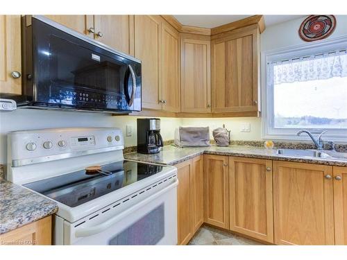 242073 Concession 2-3 Road, Grand Valley, ON - Indoor Photo Showing Kitchen With Double Sink