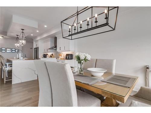 611-1880 Gordon Street, Guelph, ON - Indoor Photo Showing Dining Room