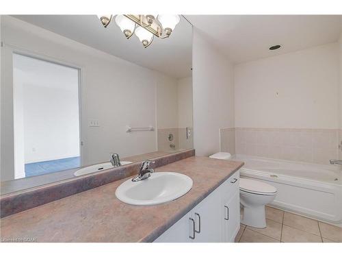 40 Spencer Crescent, Guelph, ON - Indoor Photo Showing Bathroom