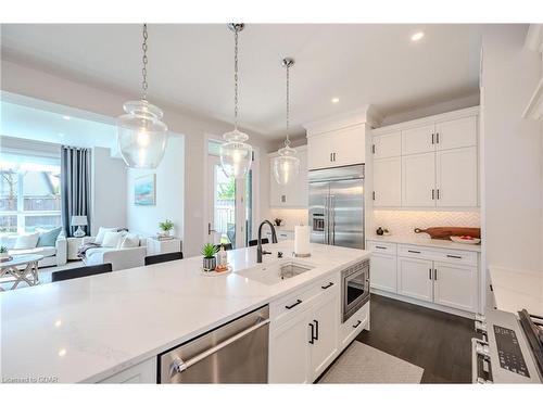 108 Lovett Lane, Guelph, ON - Indoor Photo Showing Kitchen With Upgraded Kitchen