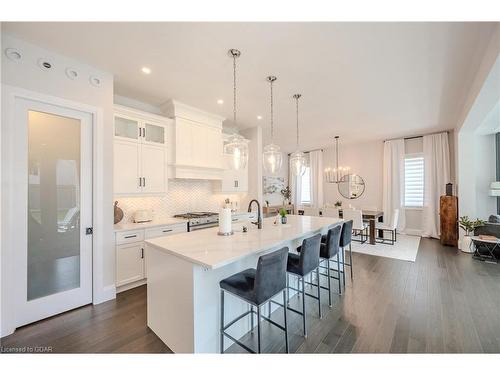 108 Lovett Lane, Guelph, ON - Indoor Photo Showing Kitchen With Upgraded Kitchen