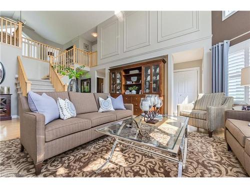 487 Anderson Street S, Fergus, ON - Indoor Photo Showing Living Room