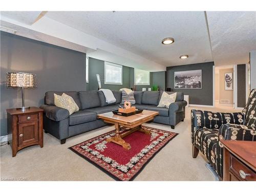 487 Anderson Street S, Fergus, ON - Indoor Photo Showing Living Room