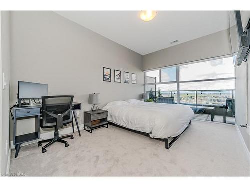 1109-1880 Gordon Street, Guelph, ON - Indoor Photo Showing Bedroom