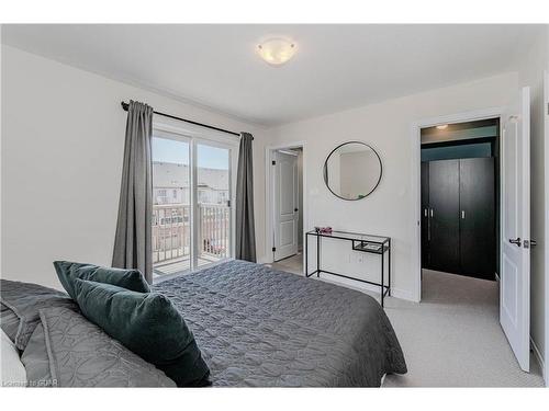 168 Law Drive, Guelph, ON - Indoor Photo Showing Bedroom