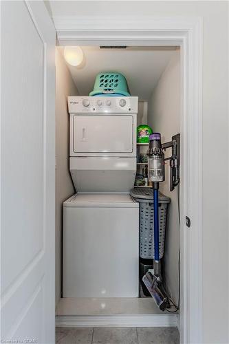 168 Law Drive, Guelph, ON - Indoor Photo Showing Laundry Room